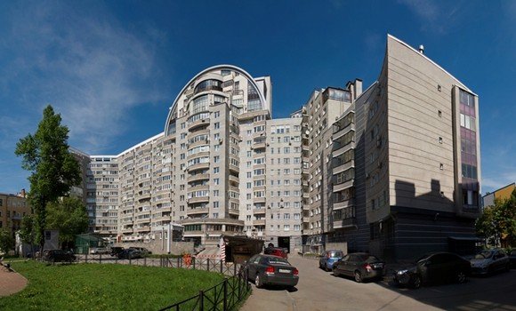 «Дом у Черной речки»